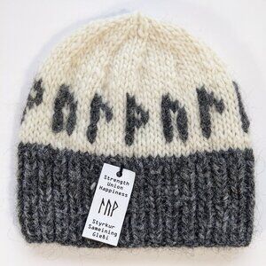 RNP Icelandic Wool Hat Hand Knitted by Helga Bjork white & grey - NEW WITH TAG